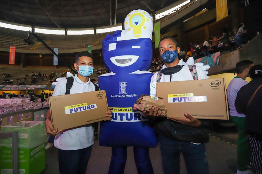 computadores-futuro-2 Computadotes Futuro