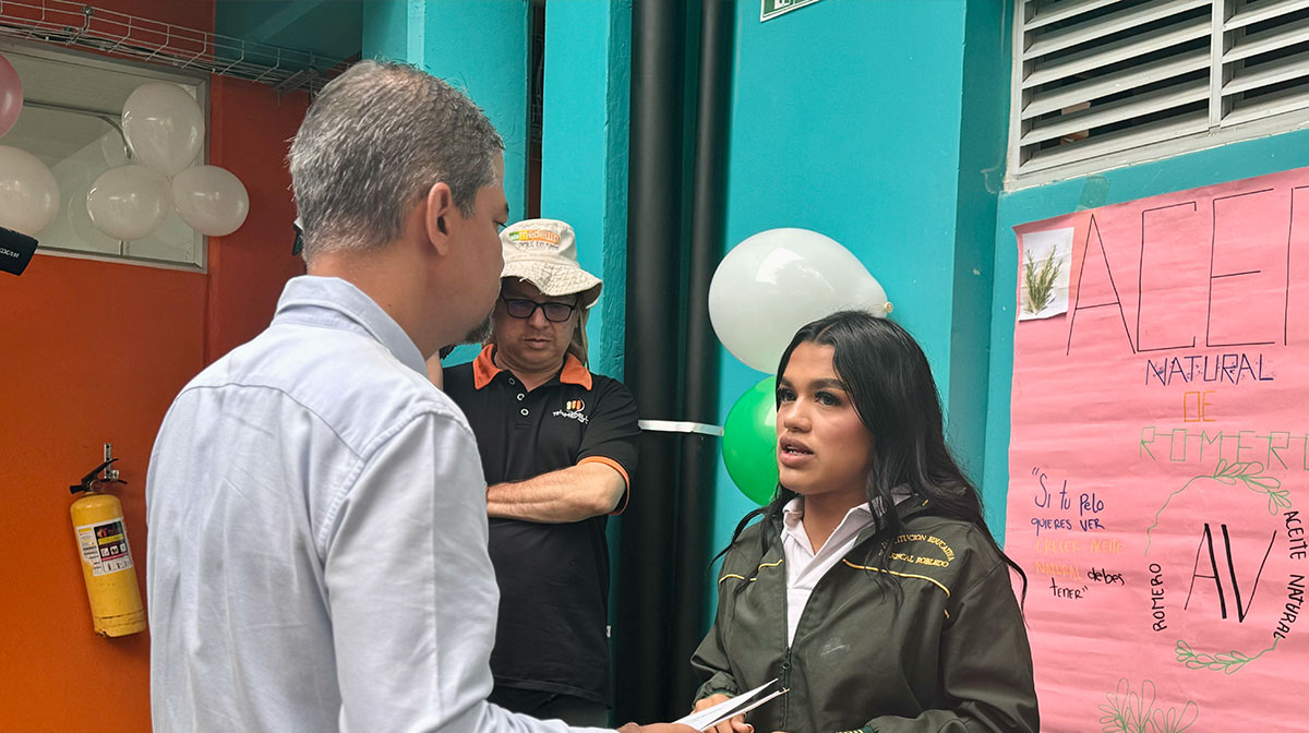 nueva-estrategia-que-fortalecerá-su-inclusión-y-permanencia-educativa-02